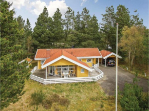 Holiday Home Blavand with Hot Tub III